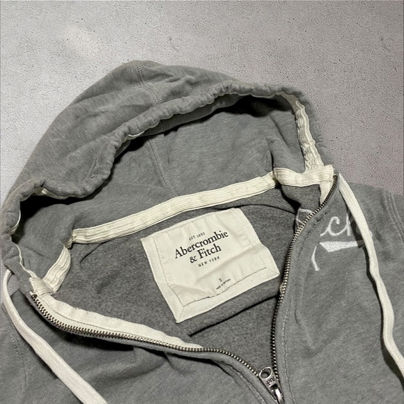 Vtg Abercrombie & Fitch Grey Zip Up Hoodie - Picture 5 of 7